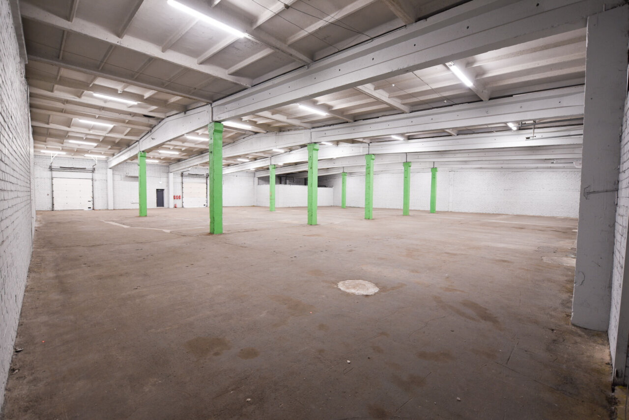 LAO/TOOTMISPIND KOOS ESTAKAADI JA KONTORIGA! — 1279.3 m² Suur-Sõjamäe 13