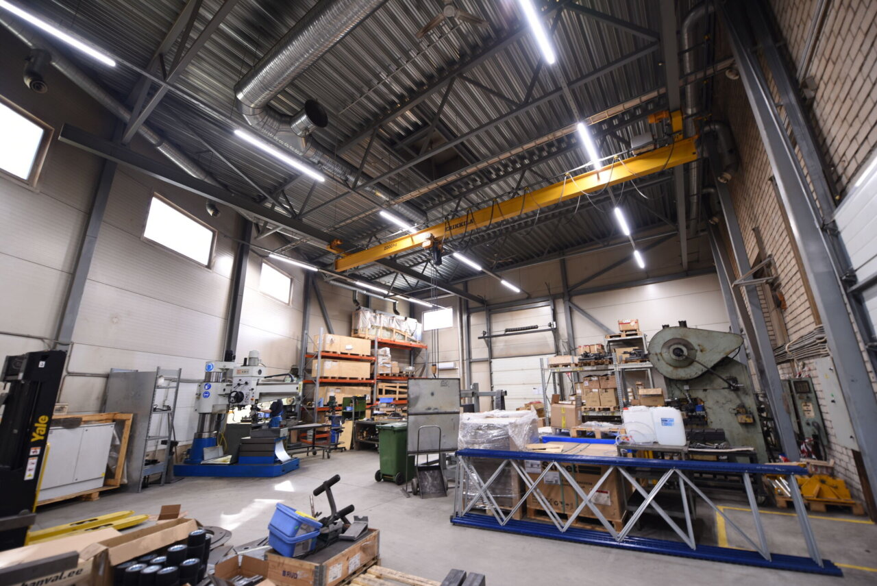 TOOTMISHOONE KOOS KRAANADEGA IGAS RUUMIS! — Галерея 5