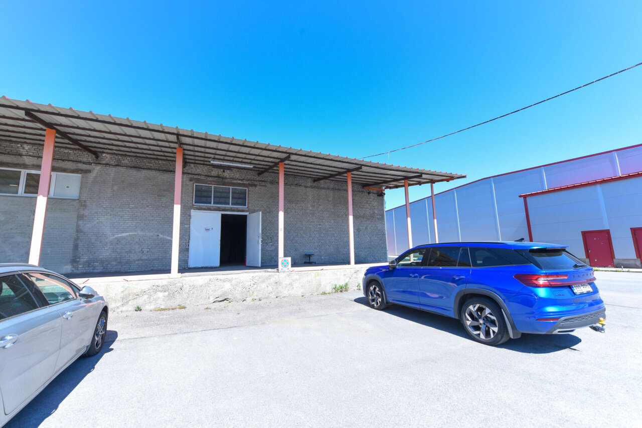 LAO/TOOTMISRUUM ESTAKAADIGA! — 240.5 m² Suur-Sõjamäe põik 9